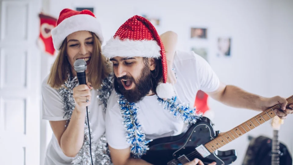 Quais são as melhores músicas de Natal? Veja uma playlist especial