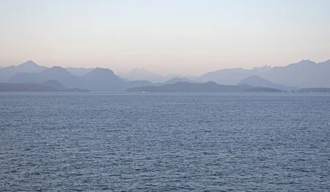 Pesquisa revela falha geológica com potencial para ‘engolir’ ilha no Canadá