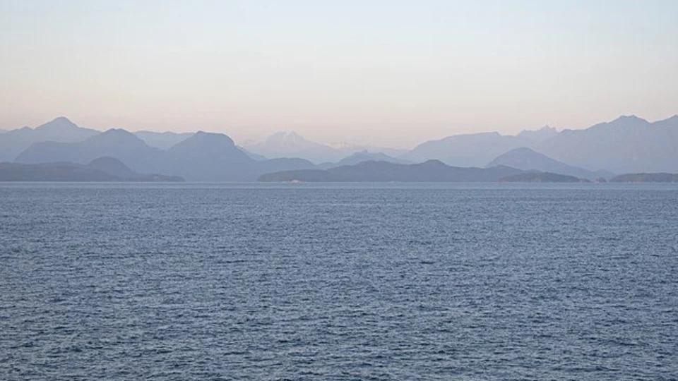 Pesquisa revela falha geológica com potencial para ‘engolir’ ilha no Canadá