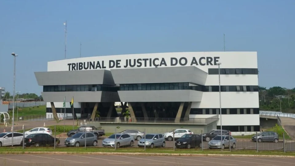 TJ-AC pública edital de convocação para estagiários no Acre