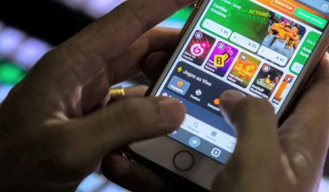 Lula sanciona parcialmente lei que regulamenta apostas esportivas