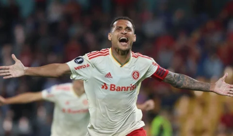 Alan Patrick renova contrato e permanece como peça-chave no Internacional para 2026