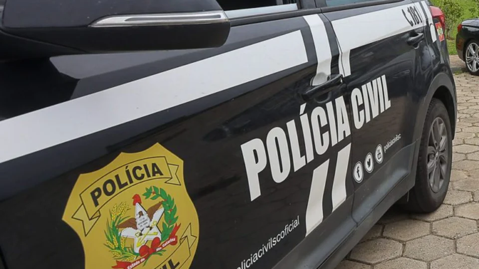 Argentinas dizem ter sido mantidas em cárcere privado em boate de SC