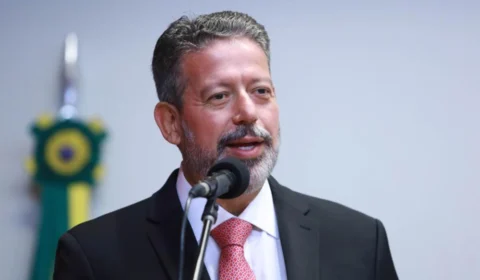 Presidente da Câmara diz que alteração nas redes garante direitos individuais