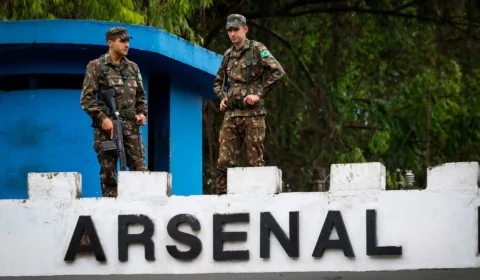 Cerca de 38 militares já foram punidos por suspeita de furto de metralhadoras