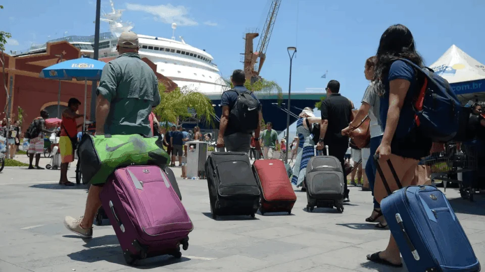 Cerca de 69% dos brasileiros realizam uma viagem de lazer por ano