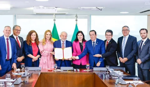 Após vetos, presidente Lula terá que negociar com congresso