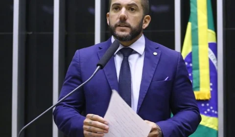 Deputado Carlos Jordy é alvo na operação Lesa Pátria  