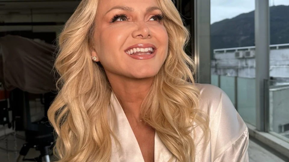 Eliana revela procedimentos estéticos e fala sobre botox ‘Fiz Muitas’