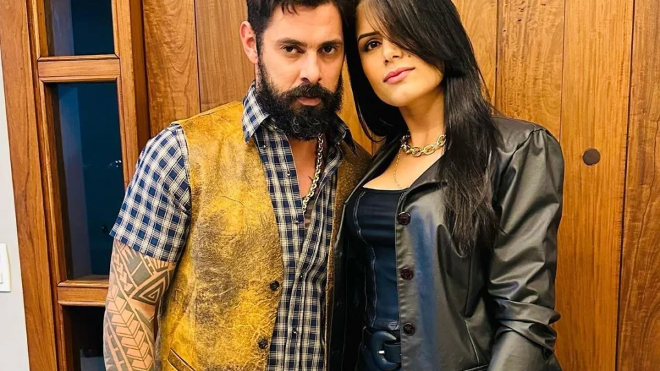 ‘Estou em pedaços’, diz viúva de João Carreiro ao comentar luto