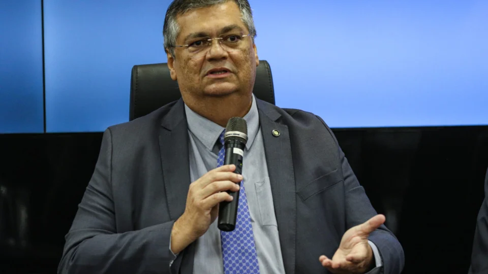 Dino sugere ao governo federal criação de Conselho Nacional das Polícias