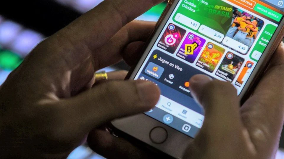 Projeto que regulamenta apostas esportivas é aprovado e vai para sanção