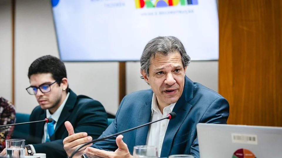 Haddad diz que isenção tributária a pastores será debatida