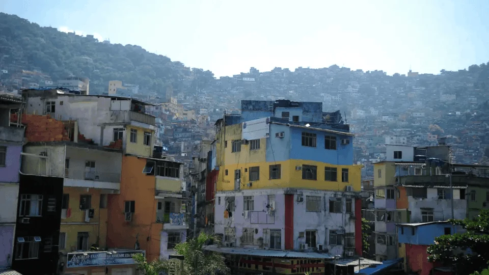 IBGE volta a usar os termos ‘favela e comunidades urbanas’ em censos