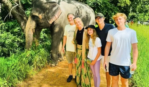 Luciano Huck curte viagem em família e impressiona ao exibir fotos