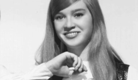 Morre Mary Weiss, principal vocalista do The Shangri-Las