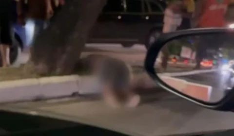 VÍDEO: mulher é atropelada ao tentar atravessar na Ponta Negra em Manaus