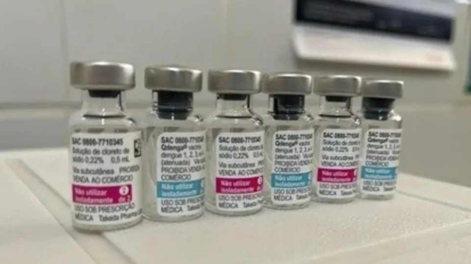 ‘Qdenga’ deve ser entregue na segunda semana de fevereiro, diz ministra