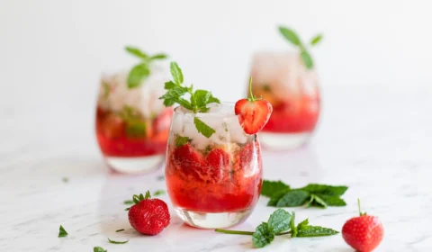Receita fácil de Natal: Mojito sem álcool de morango