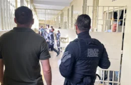 Operação Mute: celas e pavilhões do CDPM 2 são revistados no Amazonas