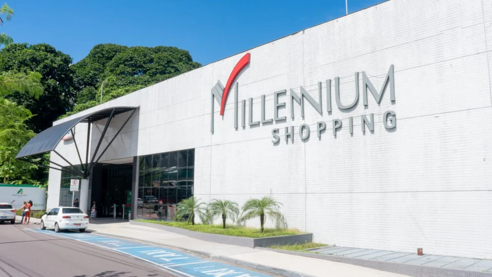 Shoppings de Manaus têm horários diferenciados devido ao Ano Novo