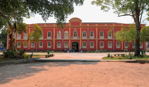 Teatro Amazonas e Palacete Provincial reabrem para visitação em Manaus