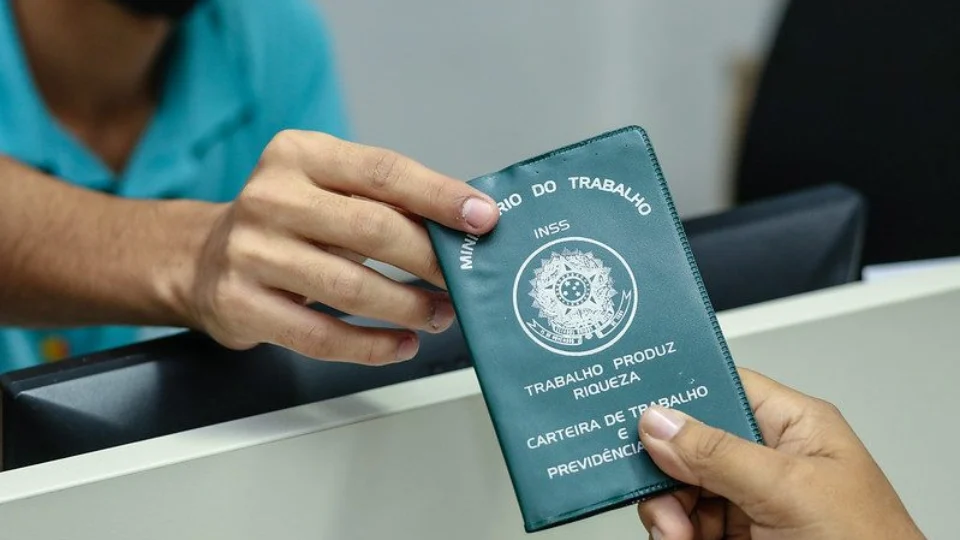 No Amazonas, Sines ofertam 358 vagas de emprego nesta quinta-feira