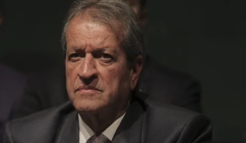 Valdemar Costa Neto seguirá preso