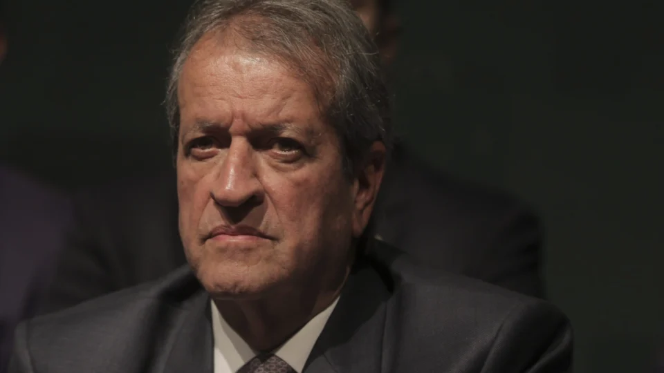 Valdemar Costa Neto seguirá preso