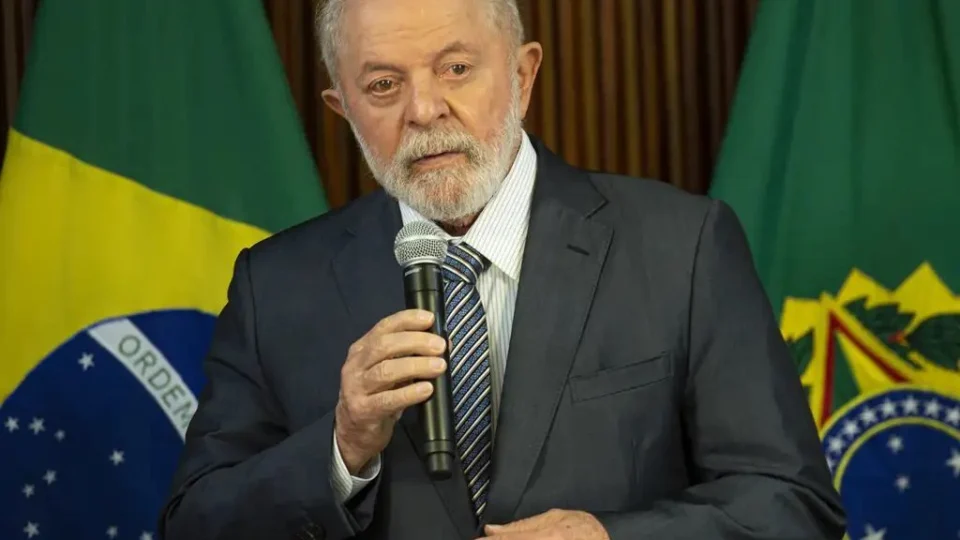 LDO de 2024 é sancionada, com vetos, por Lula, nesta terça-feira (2)
