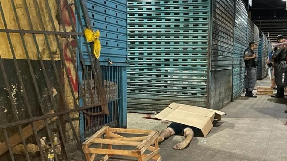 Mototaxista é morto com 23 tiros na Feira da Manaus Moderna