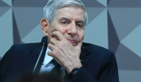 PF convoca Augusto Heleno para depor sobre ‘Abin paralela’