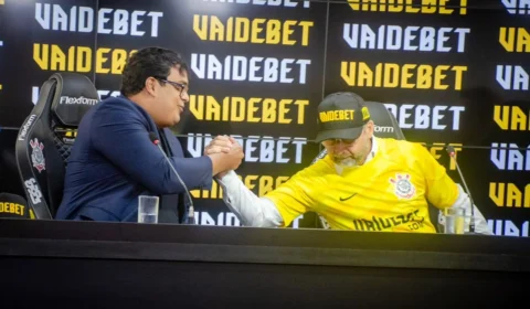 Corinthians fecha patrocínio com empresa de apostas e receberá R$ 360 mi por 3 anos