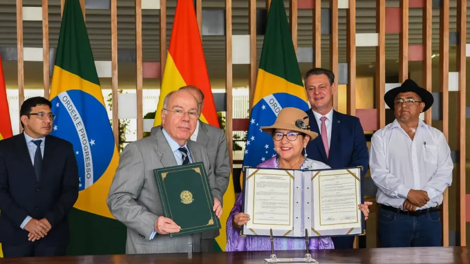 Brasil e Bolívia vão ampliar a produção conjunta de fertilizantes