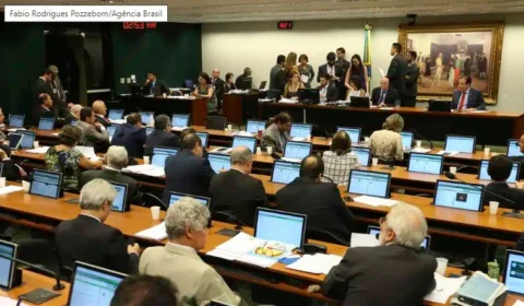 CCJ aprova projeto de empreendedorismo para pessoas com deficiência