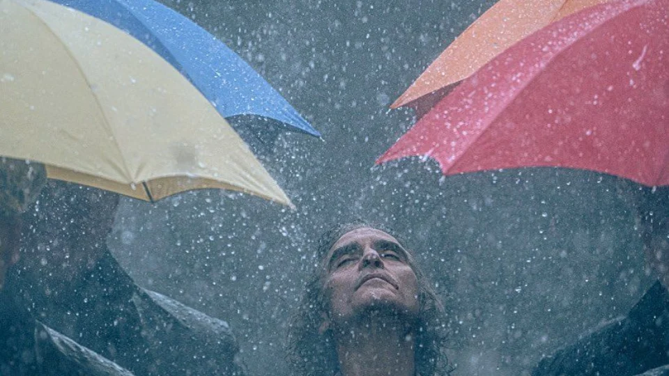 Novas imagens de Coringa 2 são divulgadas pelo diretor do filme; confira