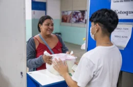 Leite do Meu Filho reinicia entrega para beneficiários de 3 a 4 anos em Manaus