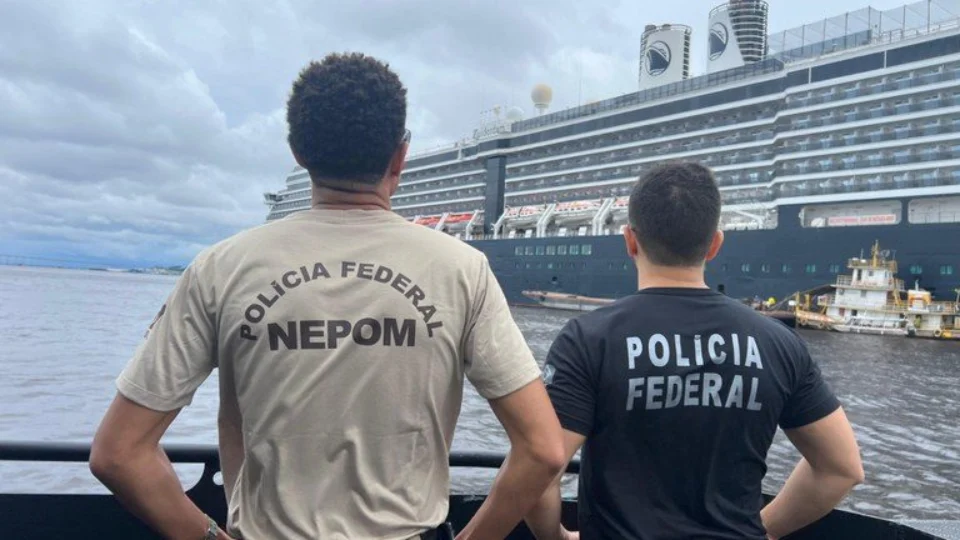 Temporada de Cruzeiros 2024: PF intensifica fiscalizações em portos do AM