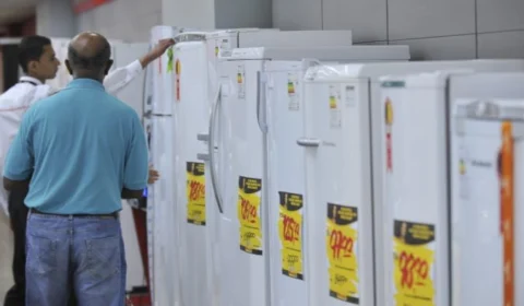 Novas regras para geladeiras mais econômicas podem elevar preço do produto
