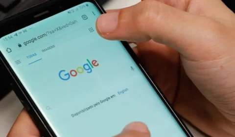 PF vê abuso de Google e Telegram em ações contra PL das Fake News