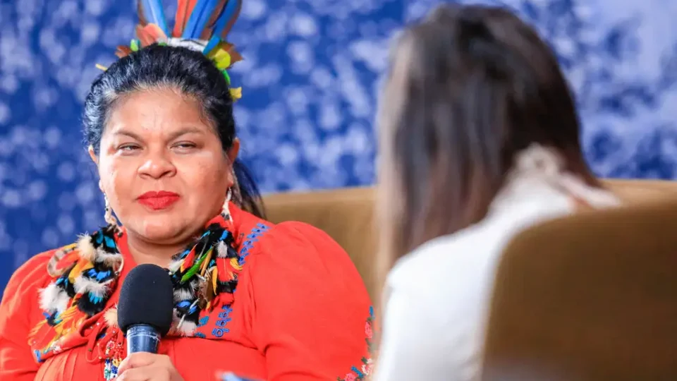 Ministra Guajajara defende reconhecimento dos povos indígenas