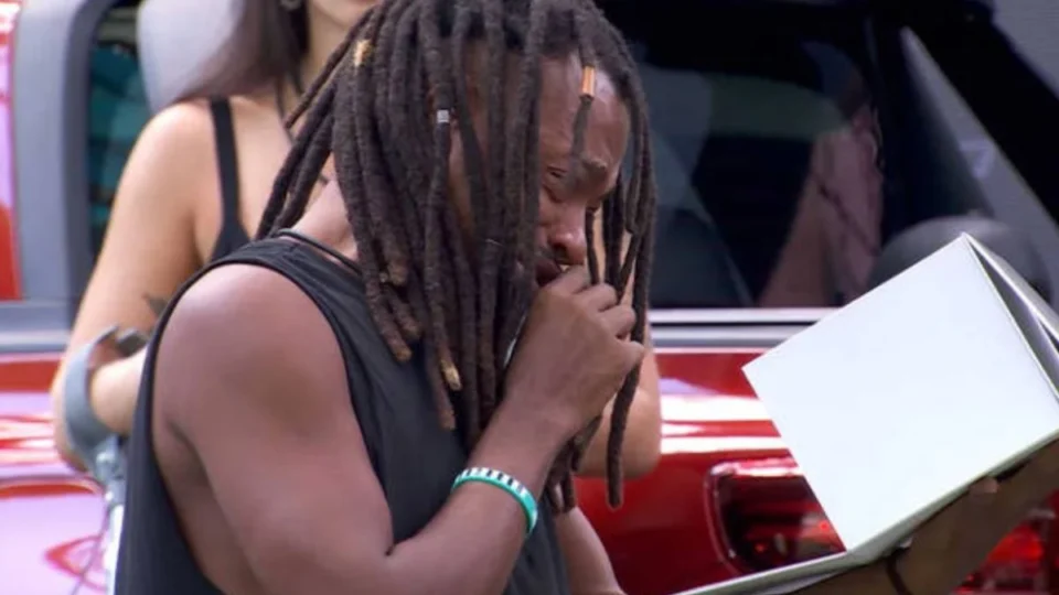 Luigi admite vontade de apertar o botão para desistir do BBB 24 e explica motivo