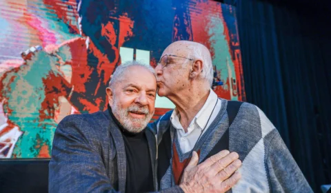 Lula sai em defesa de padre Lancellotti após pedido de abertura de CPI