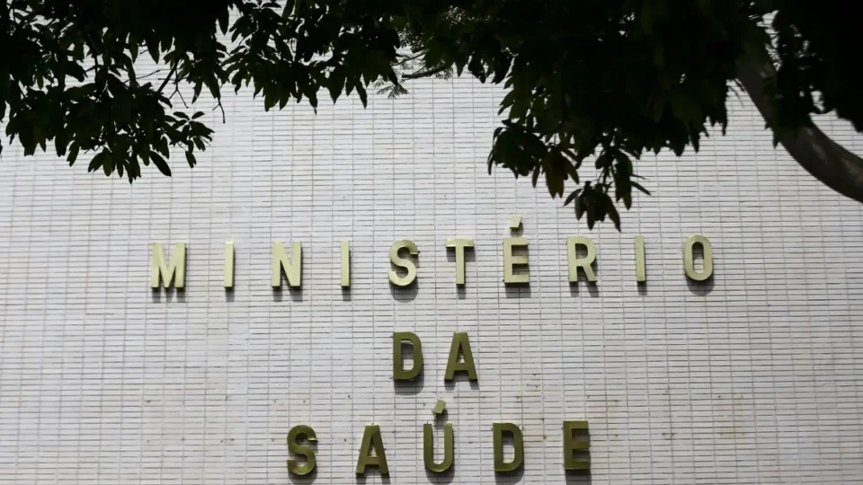 Farmácia popular começa a distribuir absorventes gratuitos