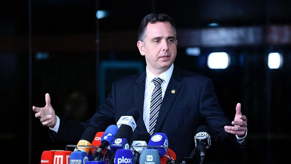 Pacheco não devolverá MP sem antes conversar com Haddad