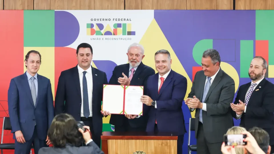 Iniciativa privada assume mais de mil km de estradas no Paraná