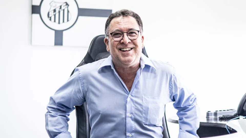 Marcelo Teixeira assume presidência do Santos e promete novo capítulo