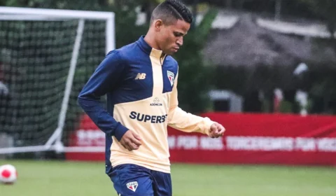 São Paulo se prepara para clássico contra Corinthians