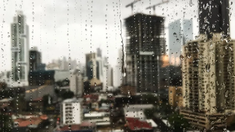 Alerta! 19 capitais brasileiras estão em “potencial perigo” por causa da previsão do tempo