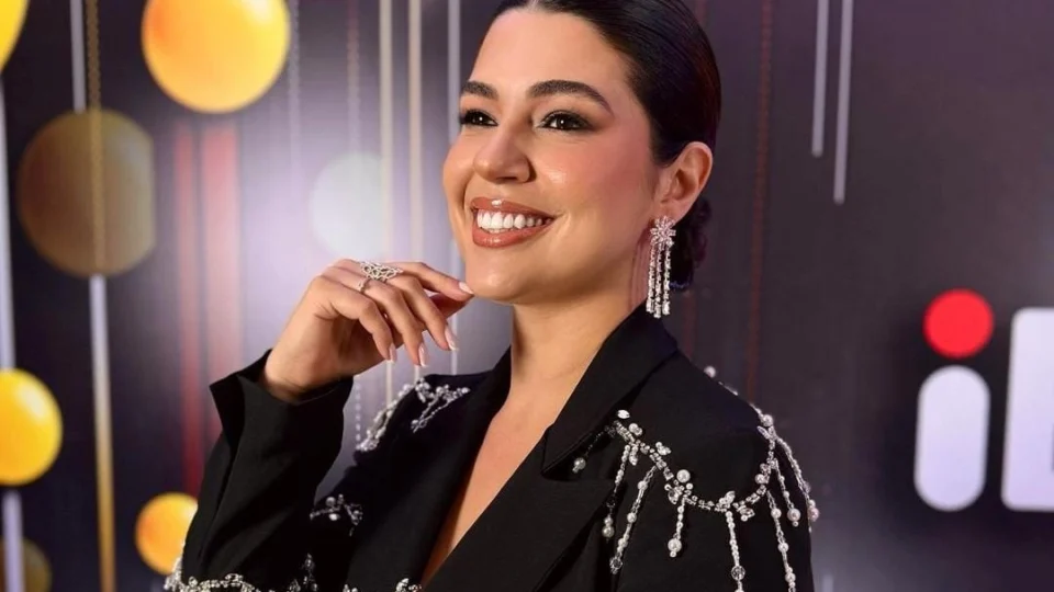 Vivian Amorim conquista prêmio de ‘Melhor Influenciadora do AM’